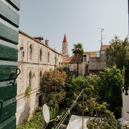 Apartment Toma Trogir Buitenkant foto