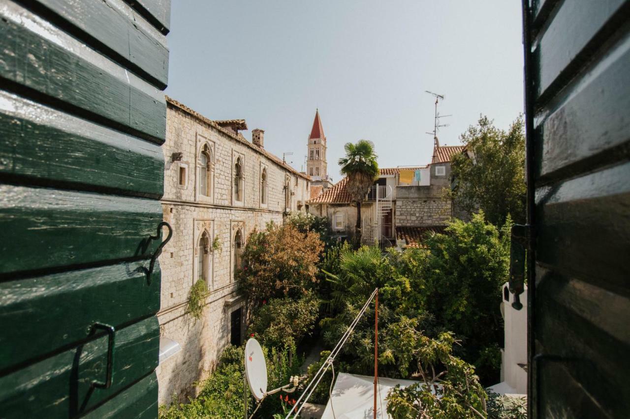 Apartment Toma Trogir Buitenkant foto